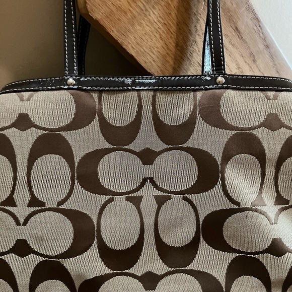 Coach Satchel EUC Authentic - Picture 4 of 8